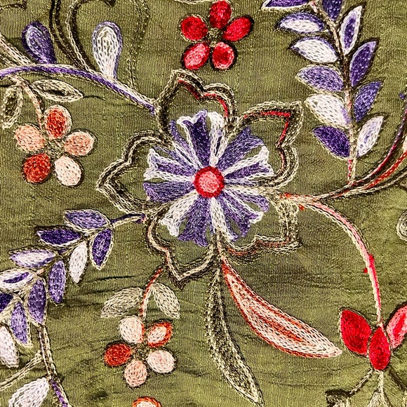 Floral Embroidered Kimono / Cardigan / Duster  P2P 24” L 38” New Boutique - Picture 8 of 14